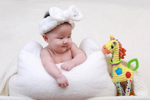 伊犁哈萨克宝宝几个月翻身 伊犁哈萨克宝宝几个月翻身